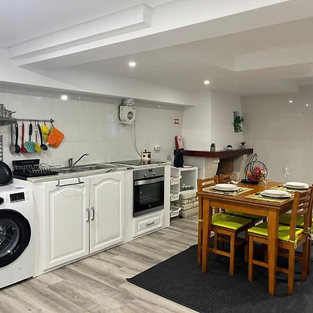 Вилла Casinha Res Do Chao Na Nazare Com Quintal E Barbecue Экстерьер фото